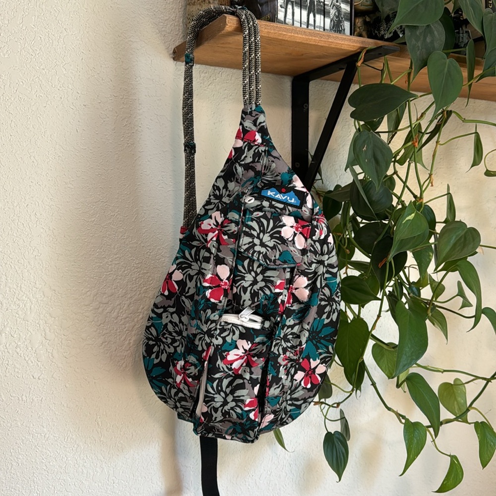 Kavu Painted Floral 25th Anniversary Mini Rope Sling Bag
